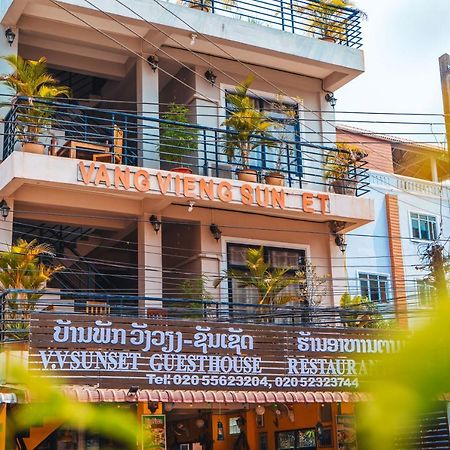 Vang Vieng Sunset Guesthouse & Restaurant Buitenkant foto