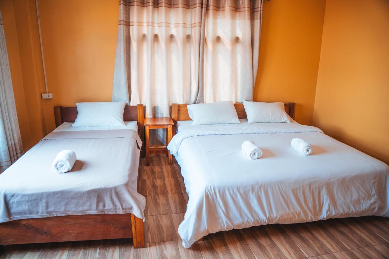 Vang Vieng Sunset Guesthouse & Restaurant Buitenkant foto