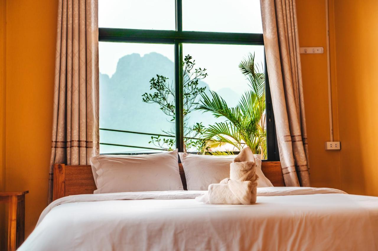 Vang Vieng Sunset Guesthouse & Restaurant Buitenkant foto