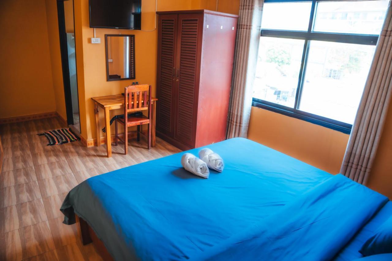 Vang Vieng Sunset Guesthouse & Restaurant Buitenkant foto
